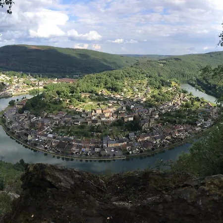 Au Fil De La Semoy